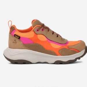 Teva GEOTRECCA LOW